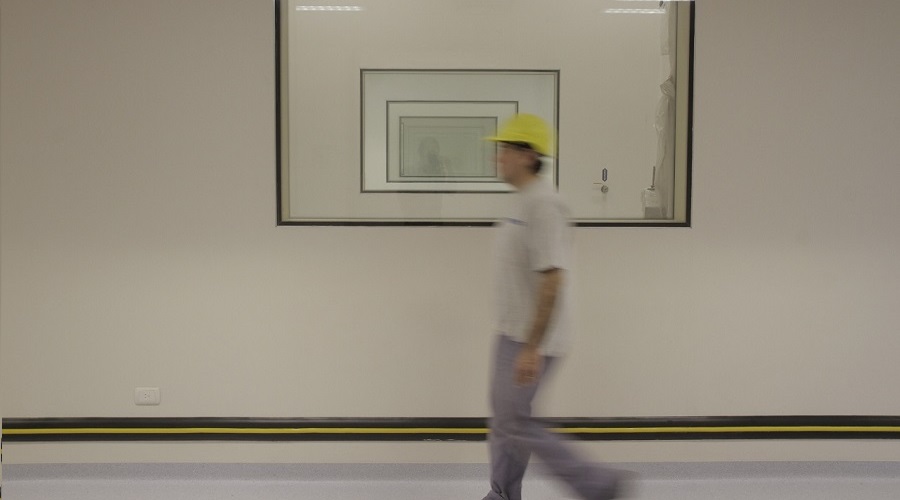 <div class='inner'><h2>Feintelon</h2></div>